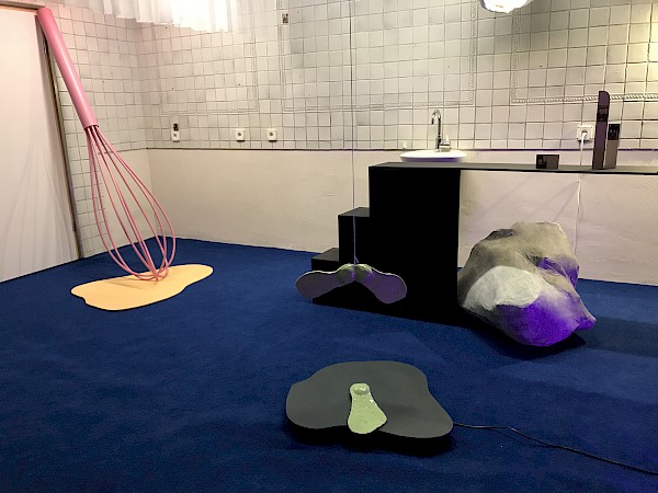 Gebrauchsanweisung für Felsen, Installationsansicht, Foto Sadhyo