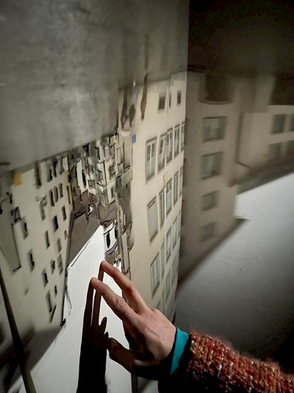 Camera Obscura im ECK, Kathrin zeichnet