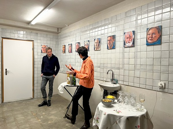 Urs Aeschbach und Sadhyo Niederberger im Gespräch am 20. Januar, Foto Marianne Blattner