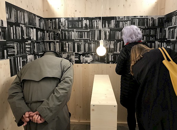 In der Box, Foto Sadhyo