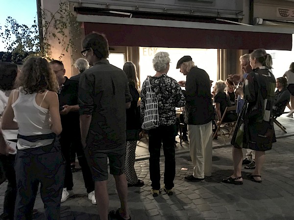 a warm welcome 2. Sept. 23